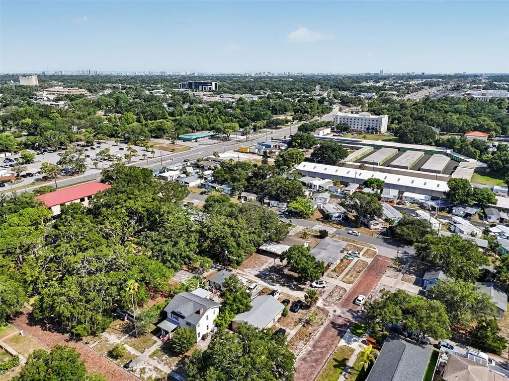 29 6th Avenue SE Largo FL 33771