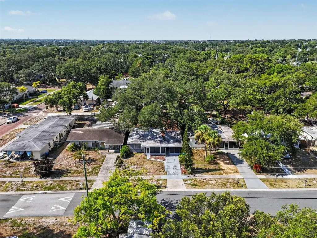 29 6th Avenue SE Largo FL 33771
