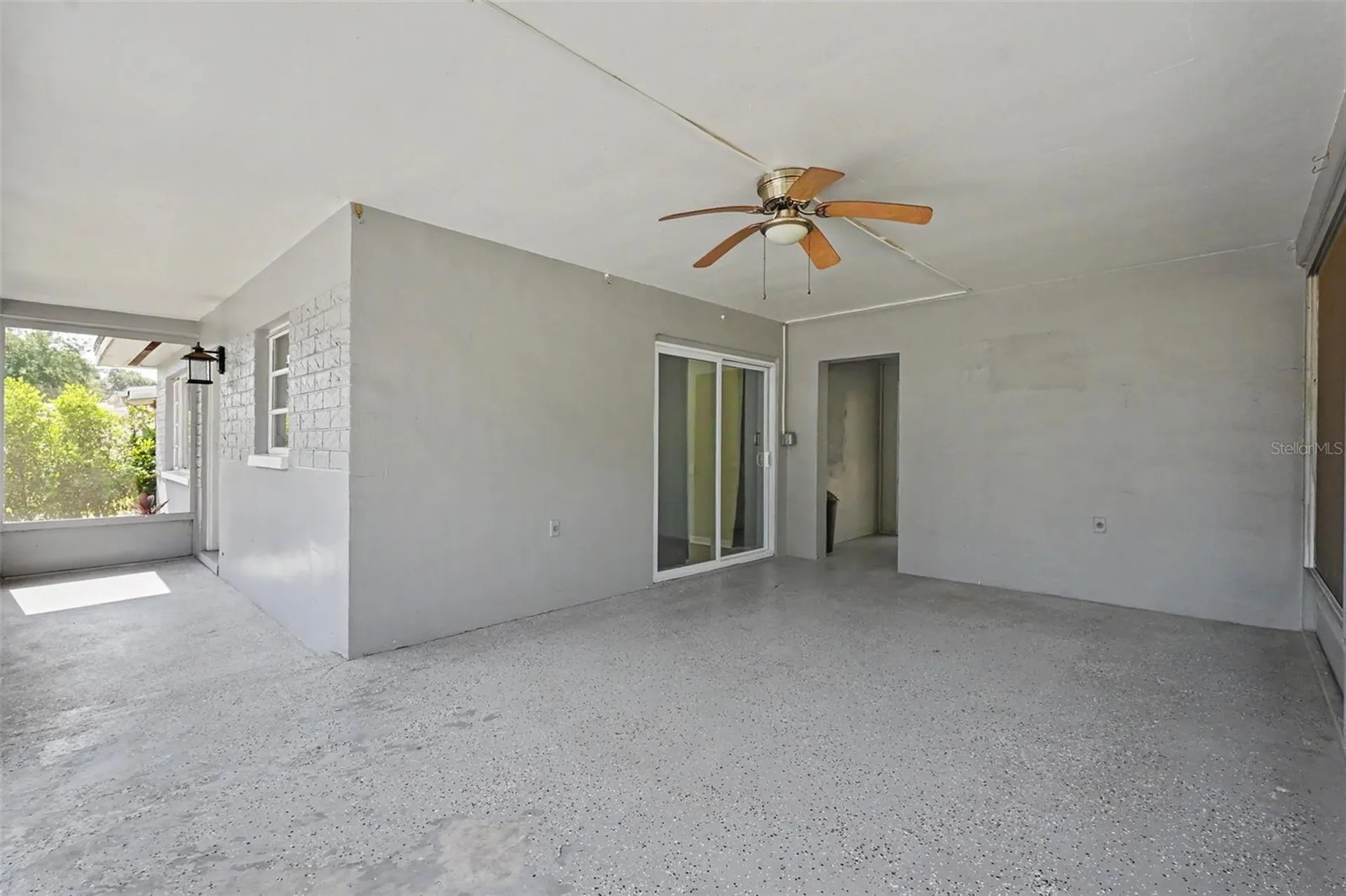 29 6th Avenue SE Largo FL 33771