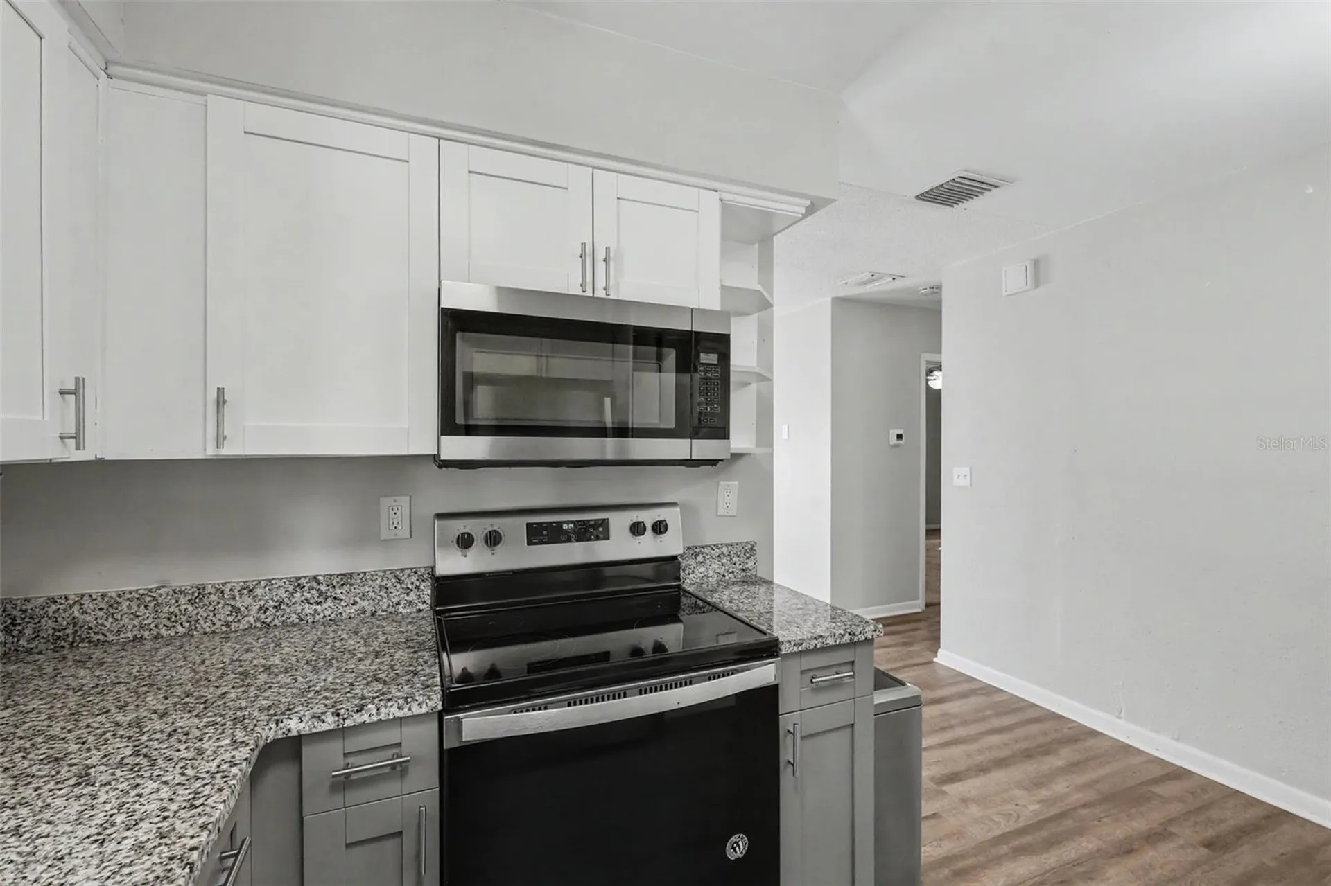 29 6th Avenue SE Largo FL 33771