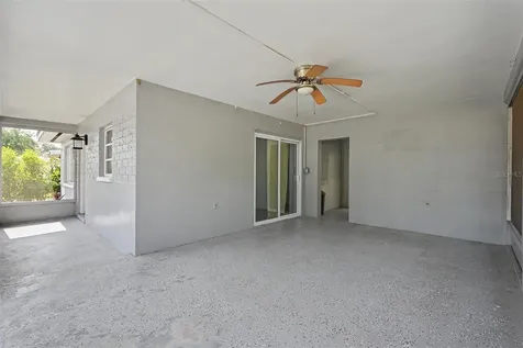 29 6th Avenue SE Largo FL 33771