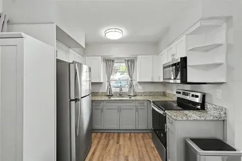 29 6th Avenue SE Largo FL 33771