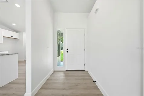 350 Lake Crescent Drive Debary FL 32713