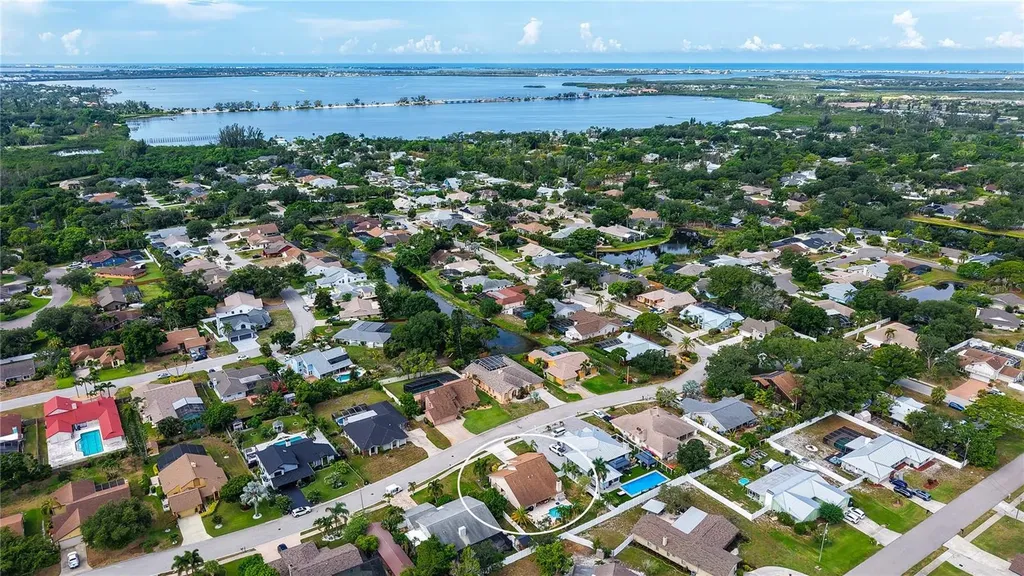 8112 12th Avenue NW Bradenton FL 34209