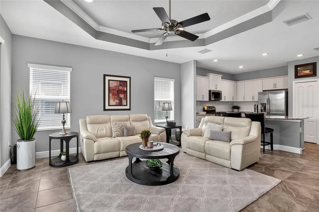 13529 Circa Crossing Drive Lithia FL 33547