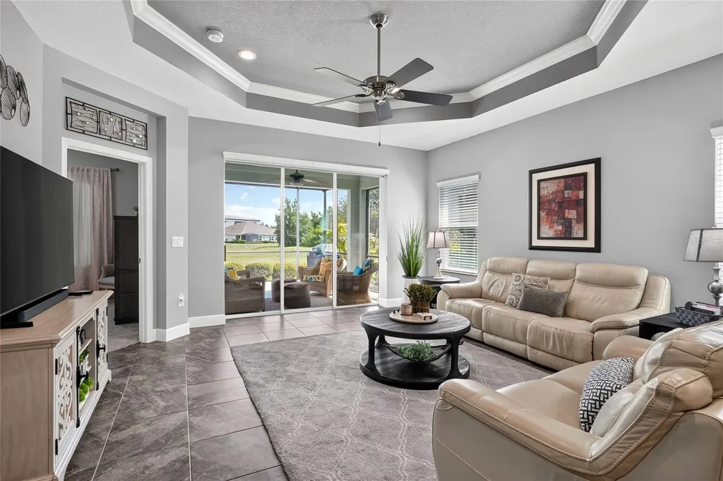 13529 Circa Crossing Drive Lithia FL 33547
