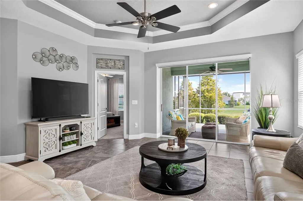 13529 Circa Crossing Drive Lithia FL 33547