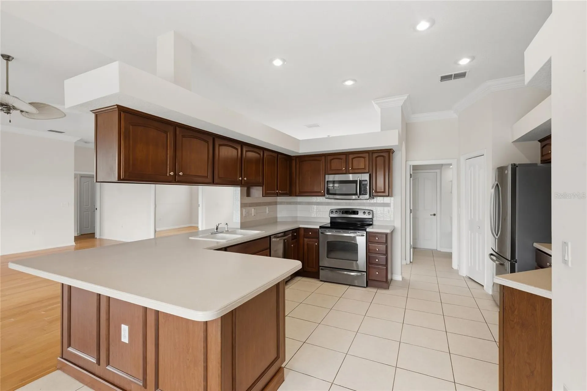 7154 Melogold Circle Land O Lakes FL 34637