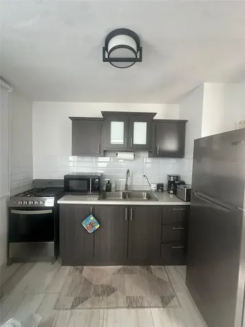 F14, 5013 Calle Colosense Urb. Extensión Elizabeth Cabo Rojo PR 00623