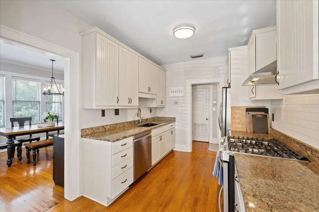 3410 W Santiago Street Tampa FL 33629