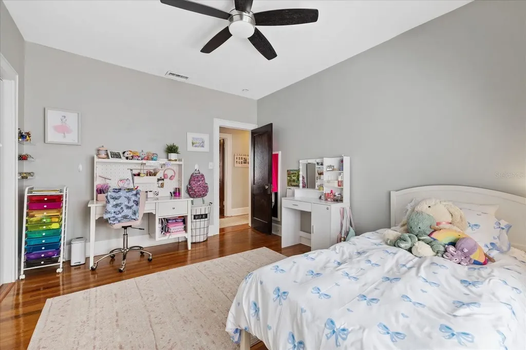 3410 W Santiago Street Tampa FL 33629