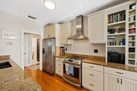 3410 W Santiago Street Tampa FL 33629
