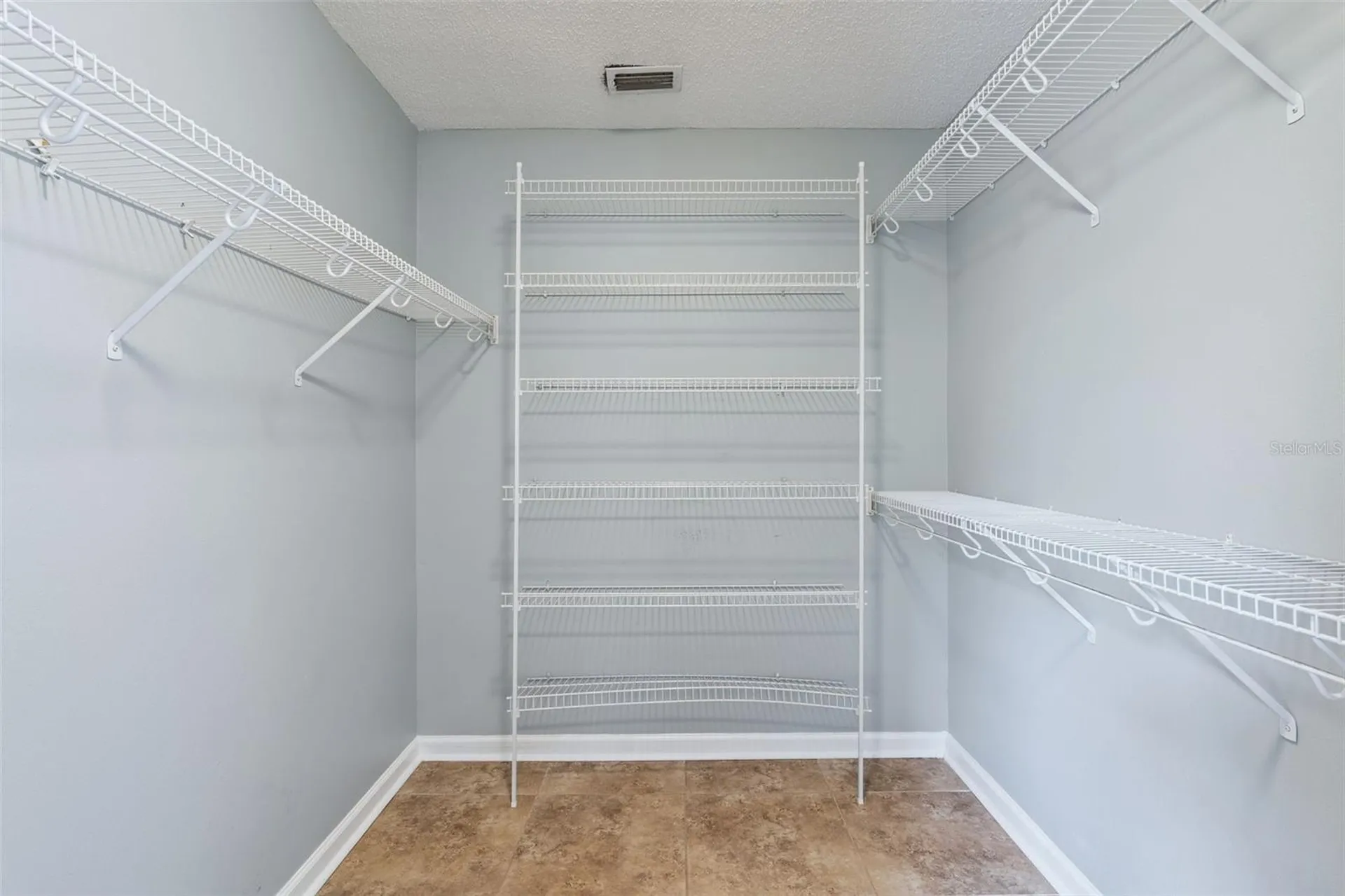 1025 Oceanbreeze Court Orlando FL 32828