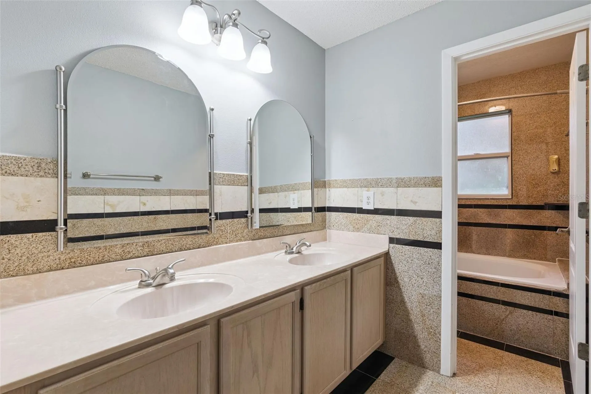 1025 Oceanbreeze Court Orlando FL 32828