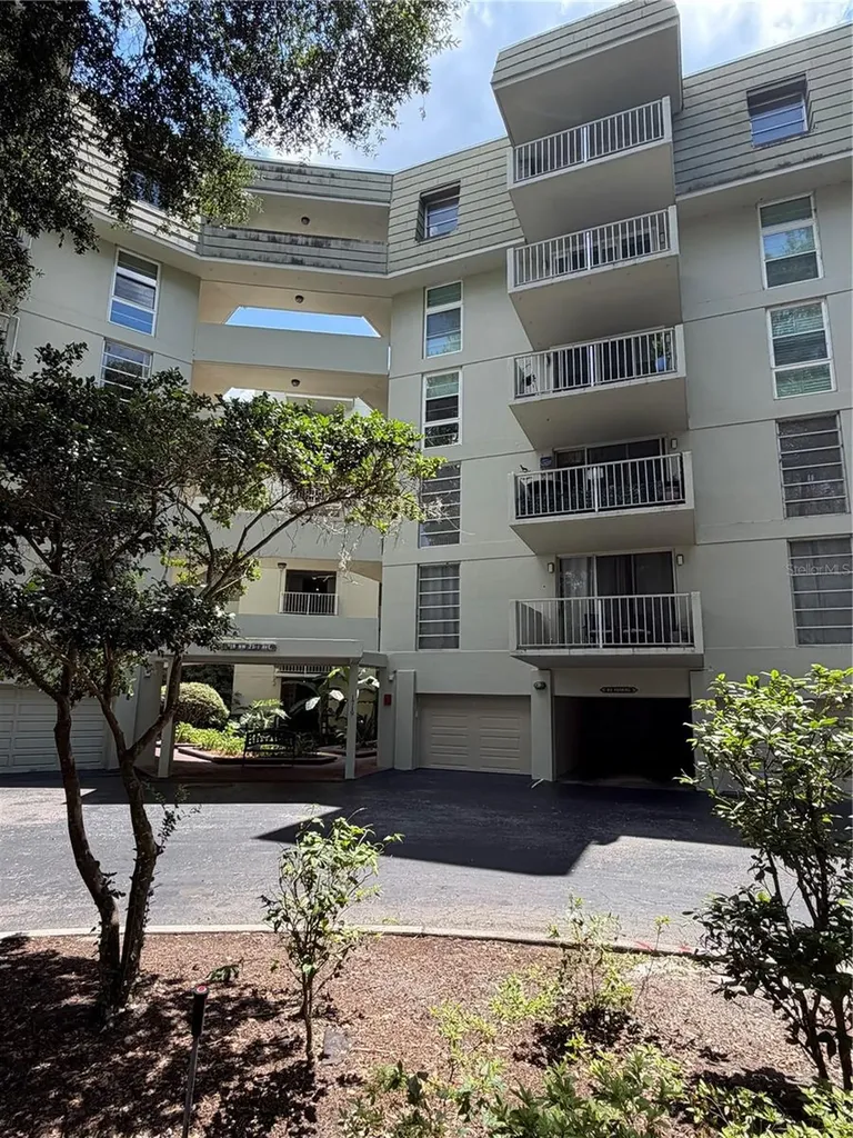 1719 NW 23rd Boulevard Gainesville FL 32605
