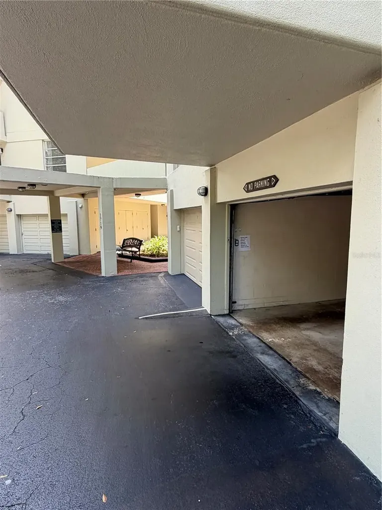 1719 NW 23rd Boulevard Gainesville FL 32605