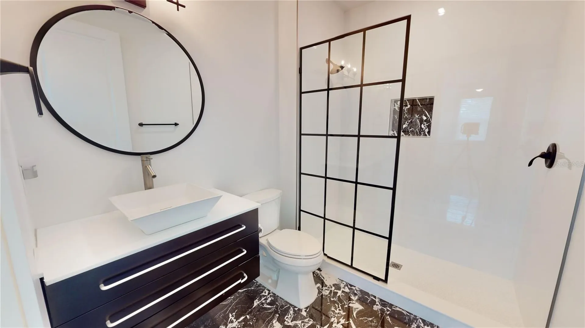 1068 19th Avenue N St Petersburg FL 33704