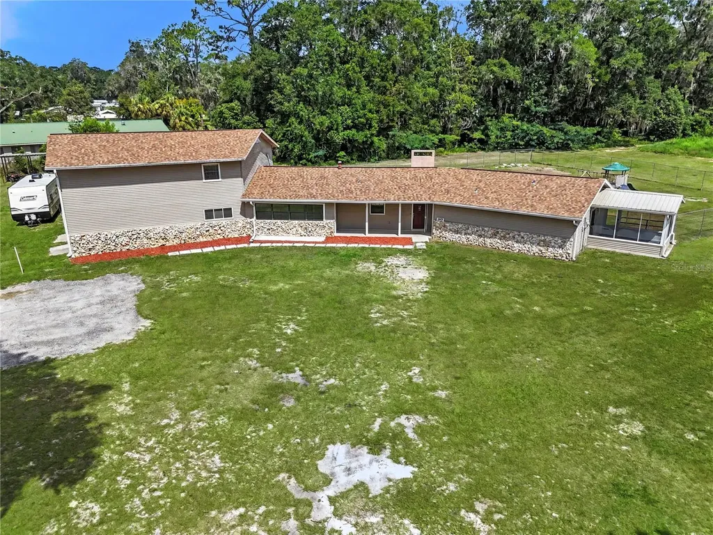 2809 NE 49th Street Ocala FL 34479