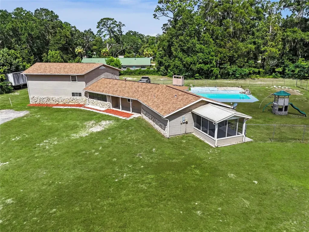 2809 NE 49th Street Ocala FL 34479
