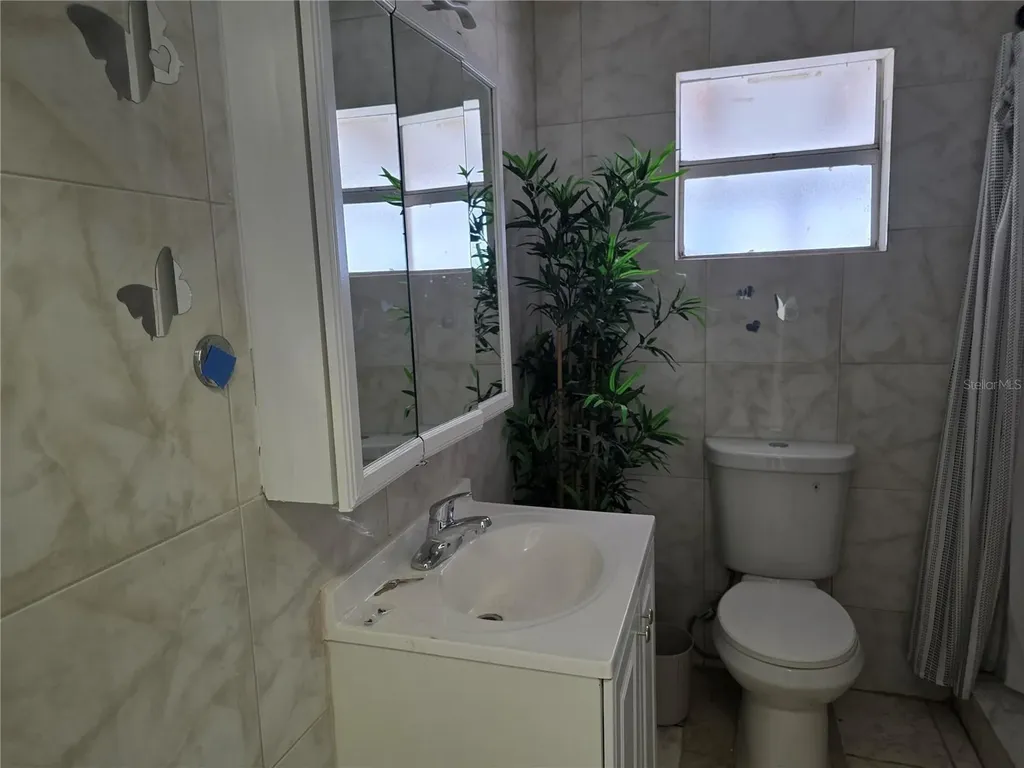 3422 W Idlewild Avenue Tampa FL 33614