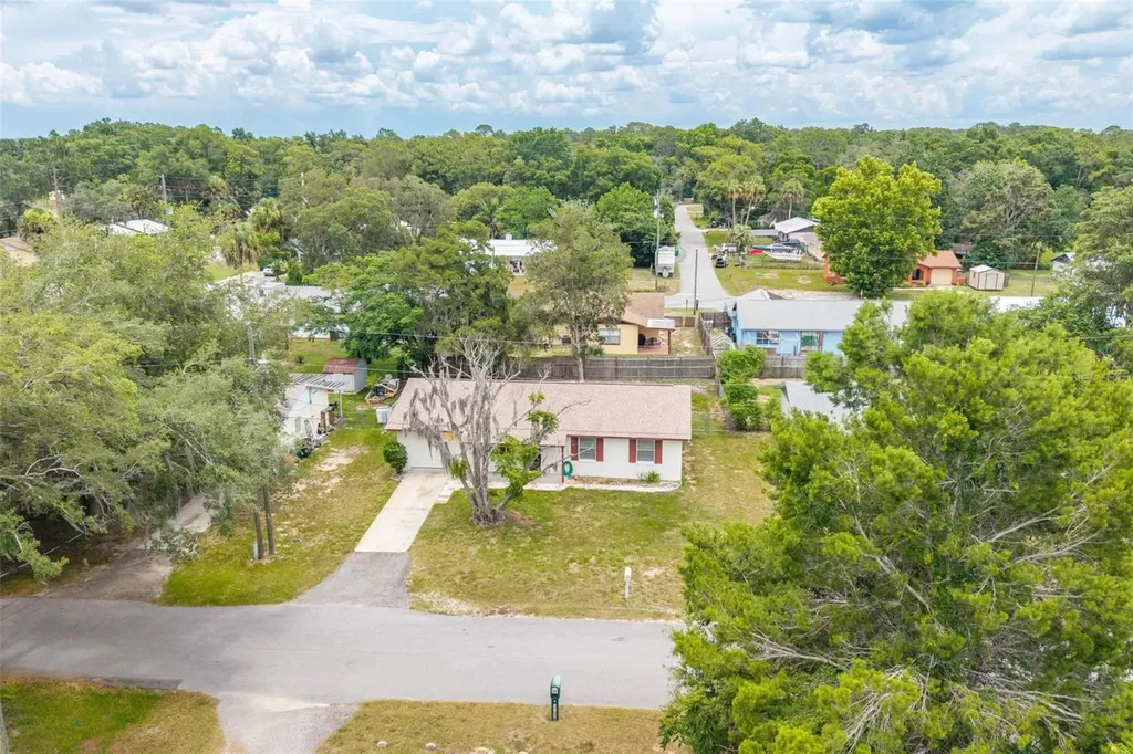 2319 S Tennyson Point Homosassa FL 34448