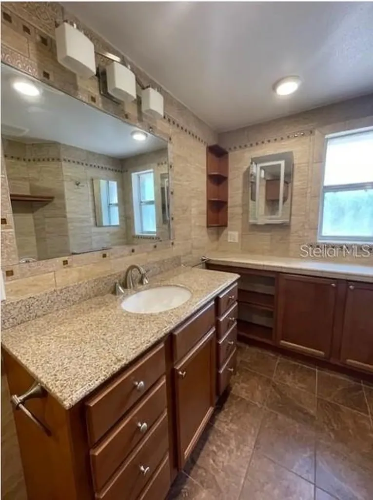 1326 Lake Ariana Boulevard Auburndale FL 33823