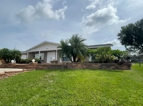 1326 Lake Ariana Boulevard Auburndale FL 33823