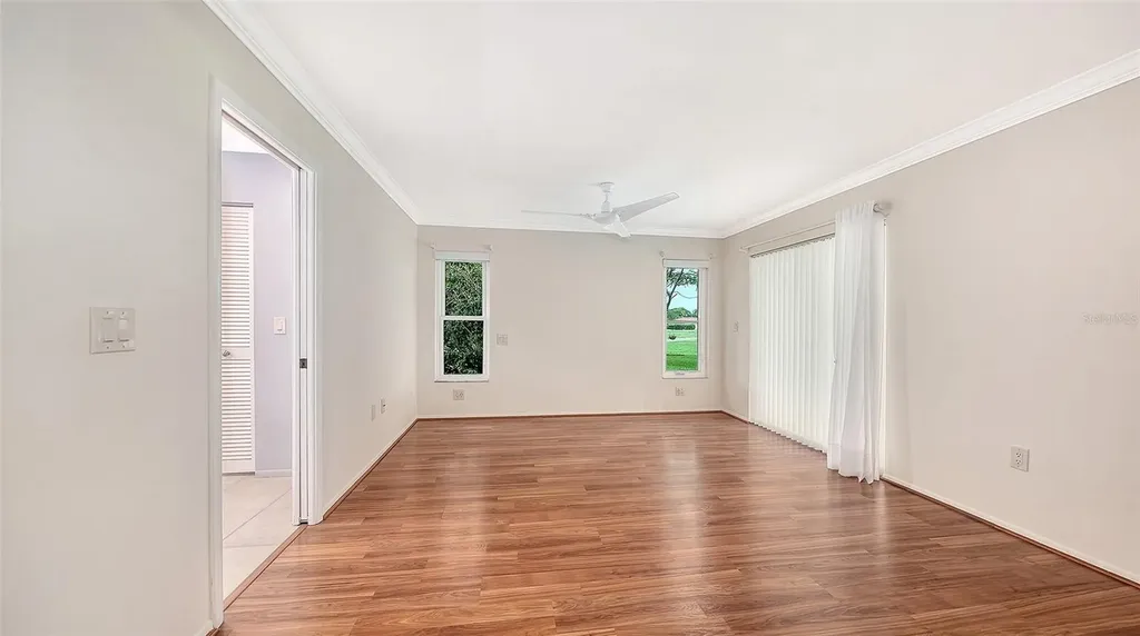 4777 Ringwood Meadow Sarasota FL 34235