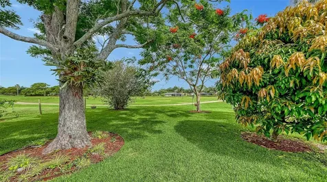 4777 Ringwood Meadow Sarasota FL 34235