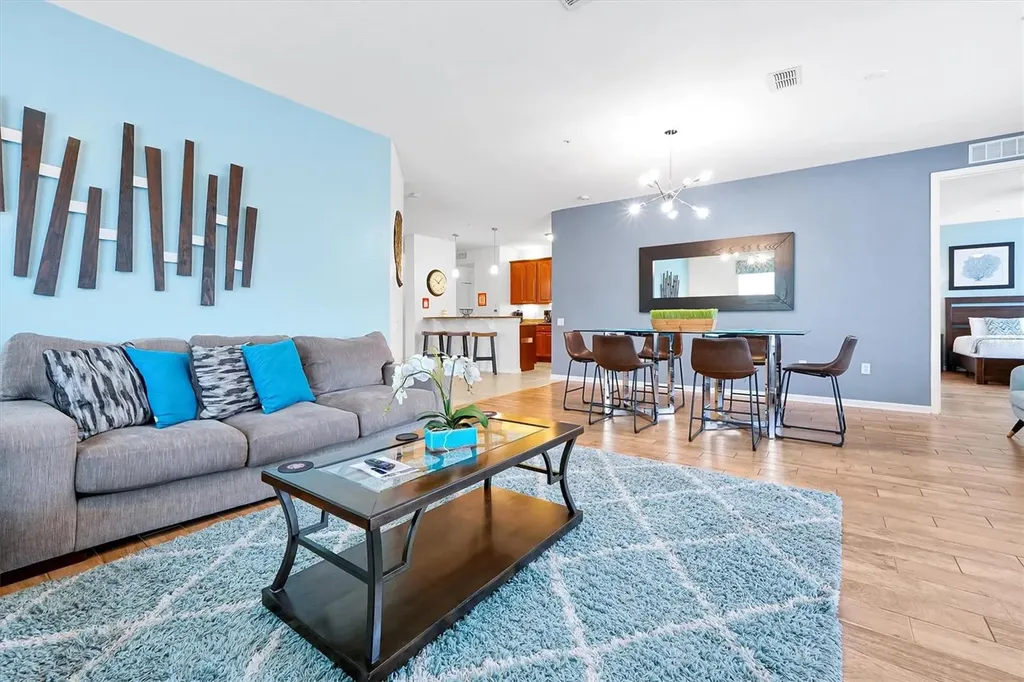 4840 Cayview Avenue Orlando FL 32819