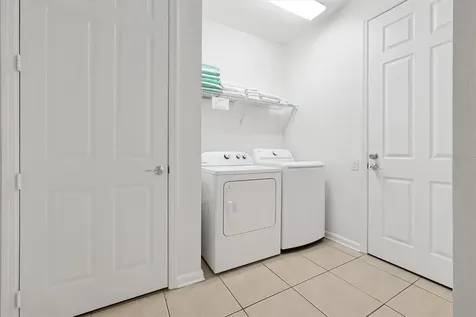 4840 Cayview Avenue Orlando FL 32819