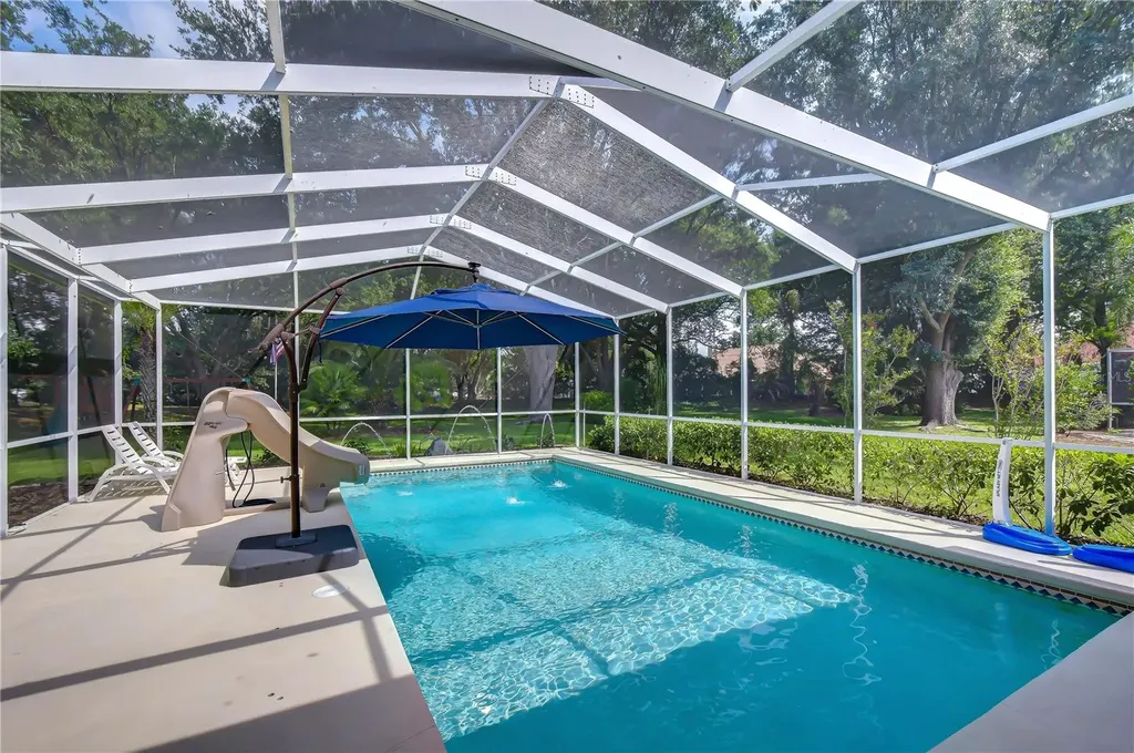4916 Willow Ridge Terrace Valrico FL 33596