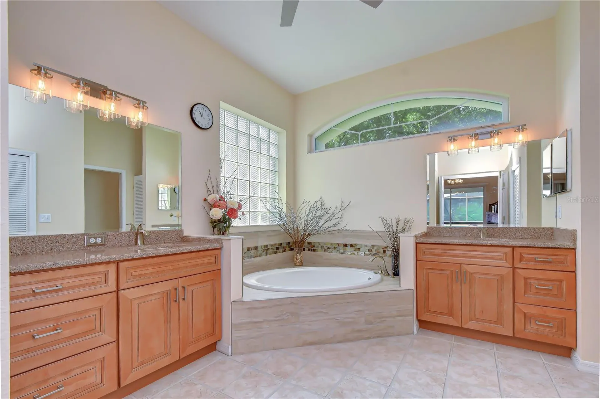 4916 Willow Ridge Terrace Valrico FL 33596