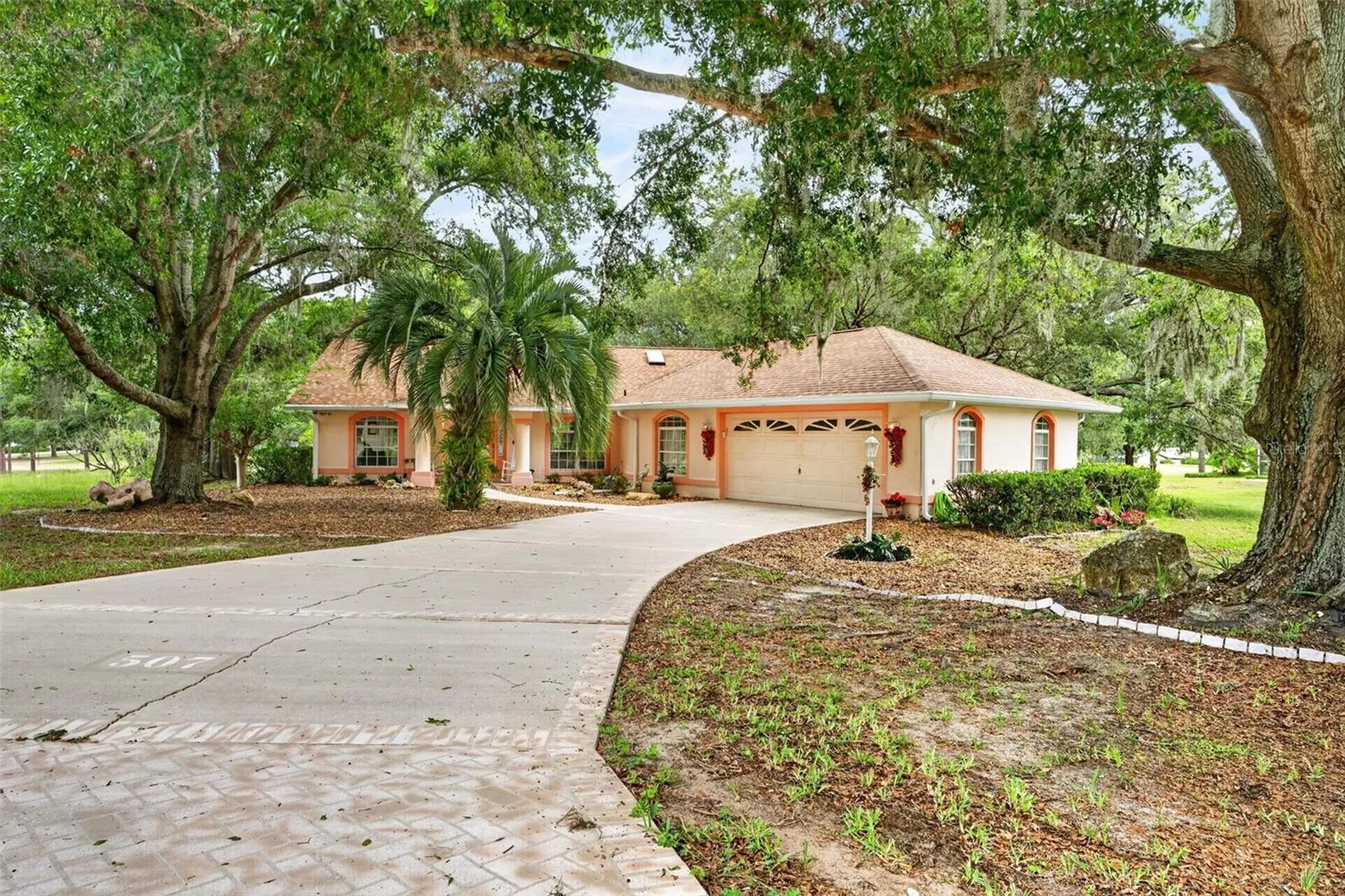 507 E Gilchrist Court Hernando FL 34442