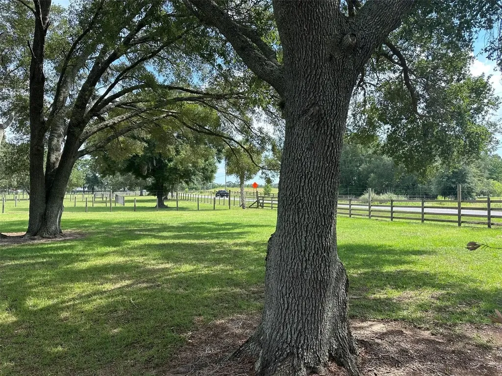 905 NW 80th Avenue Ocala FL 34482