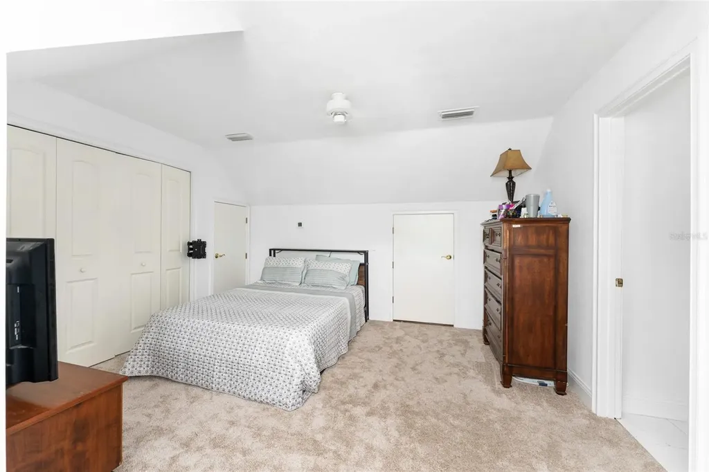 5730 NW 52nd Place Gainesville FL 32653