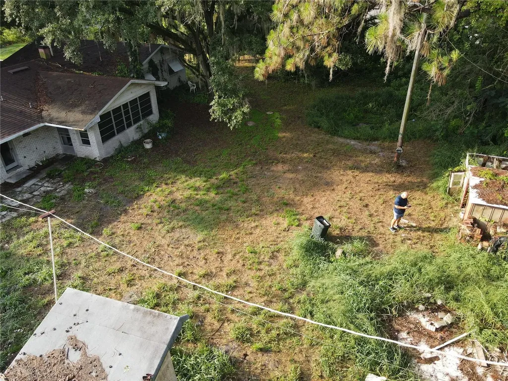 2420 Nelson Street Auburndale FL 33823
