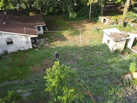 2420 Nelson Street Auburndale FL 33823