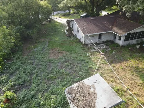 2420 Nelson Street Auburndale FL 33823