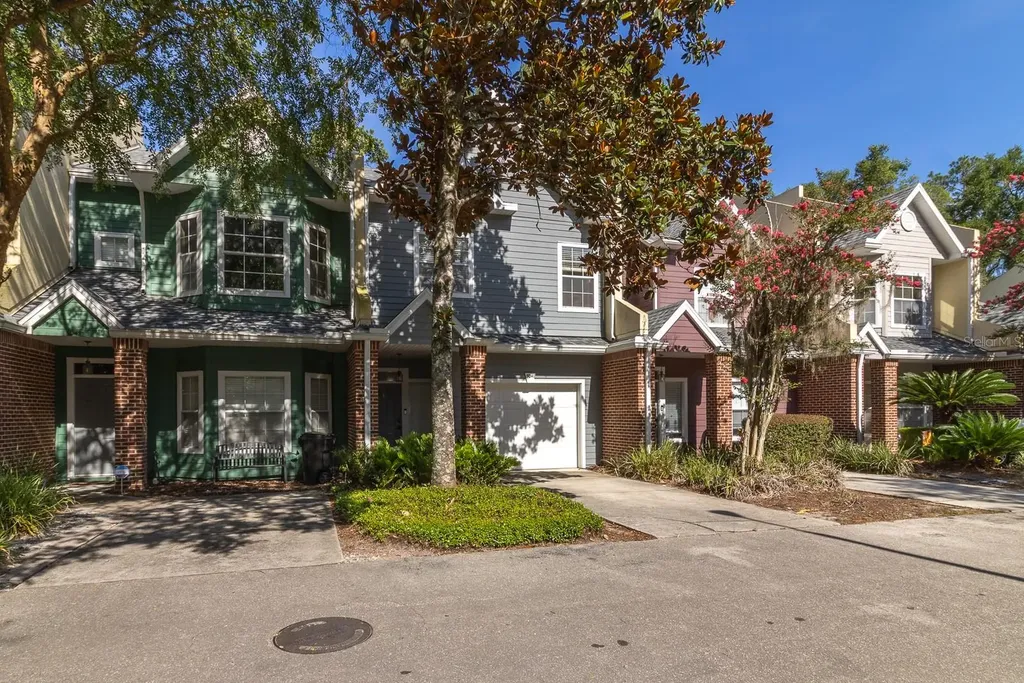 5047 NW 1st Place Gainesville FL 32607