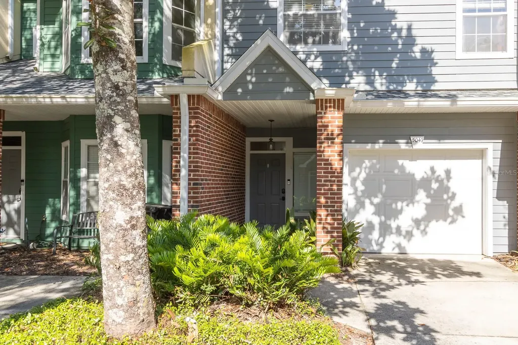 5047 NW 1st Place Gainesville FL 32607