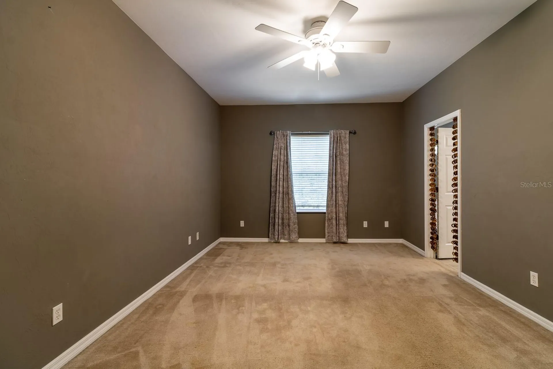5047 NW 1st Place Gainesville FL 32607