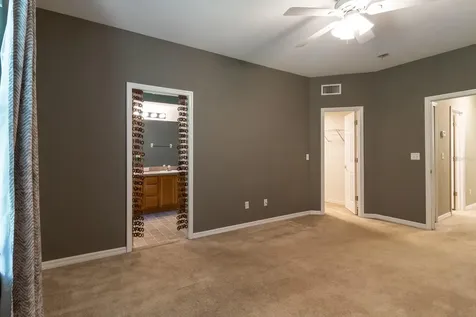 5047 NW 1st Place Gainesville FL 32607
