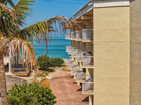 1480 Gulf Boulevard Englewood FL 34223