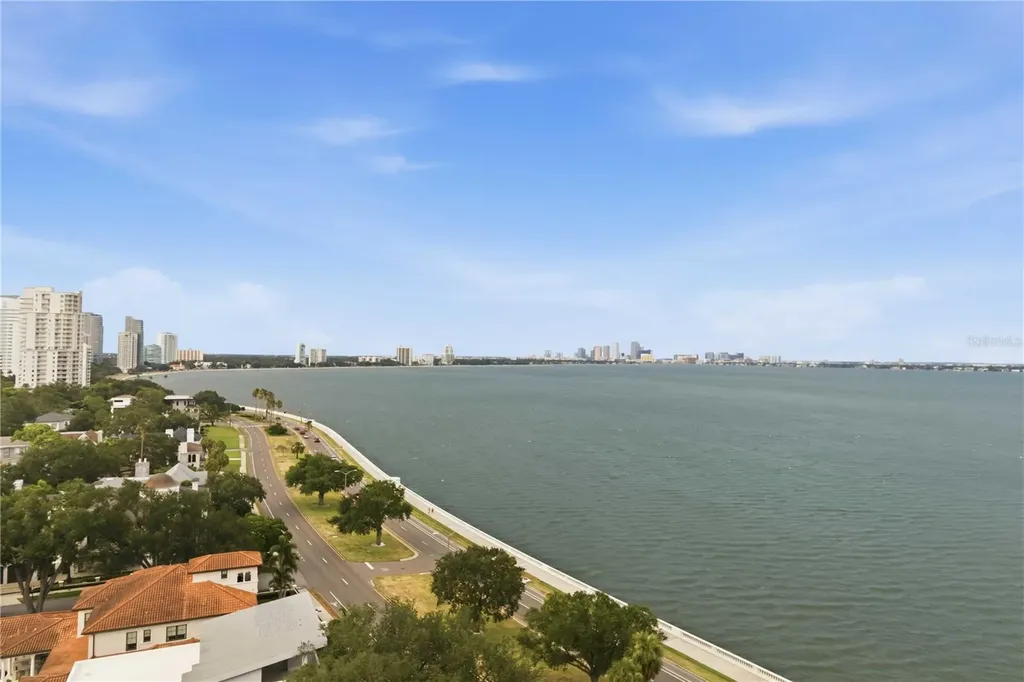 4015 Bayshore Boulevard Tampa FL 33611
