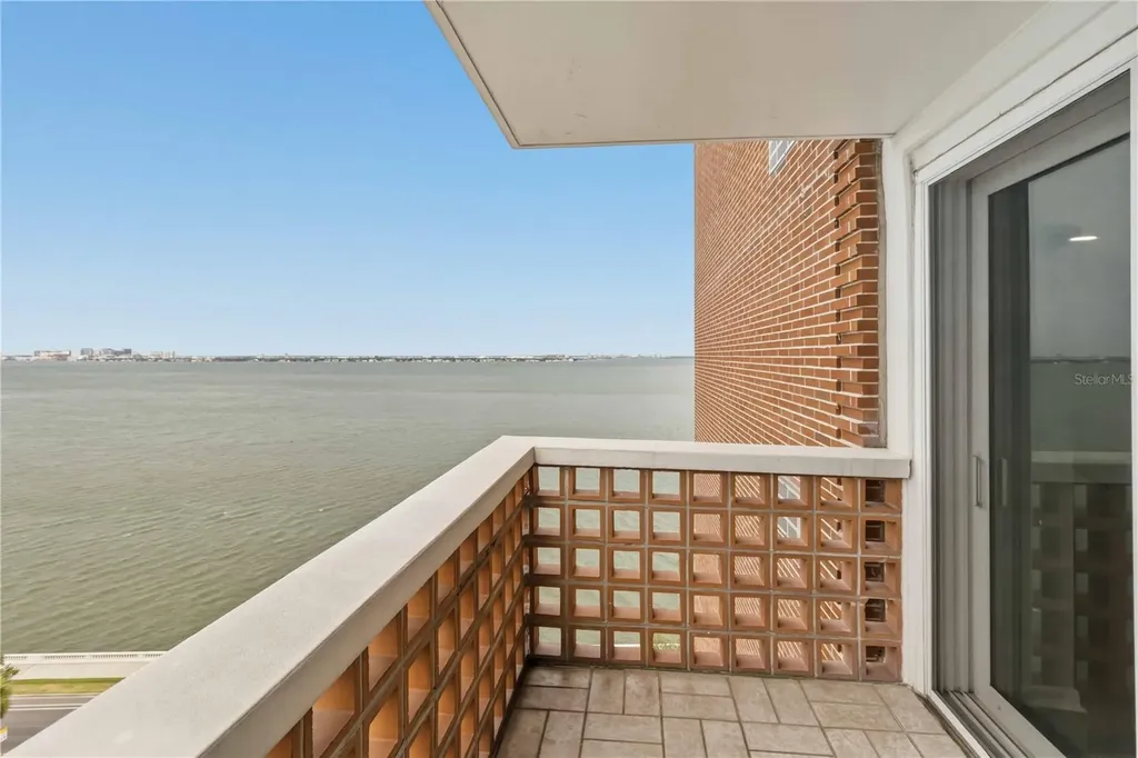 4015 Bayshore Boulevard Tampa FL 33611