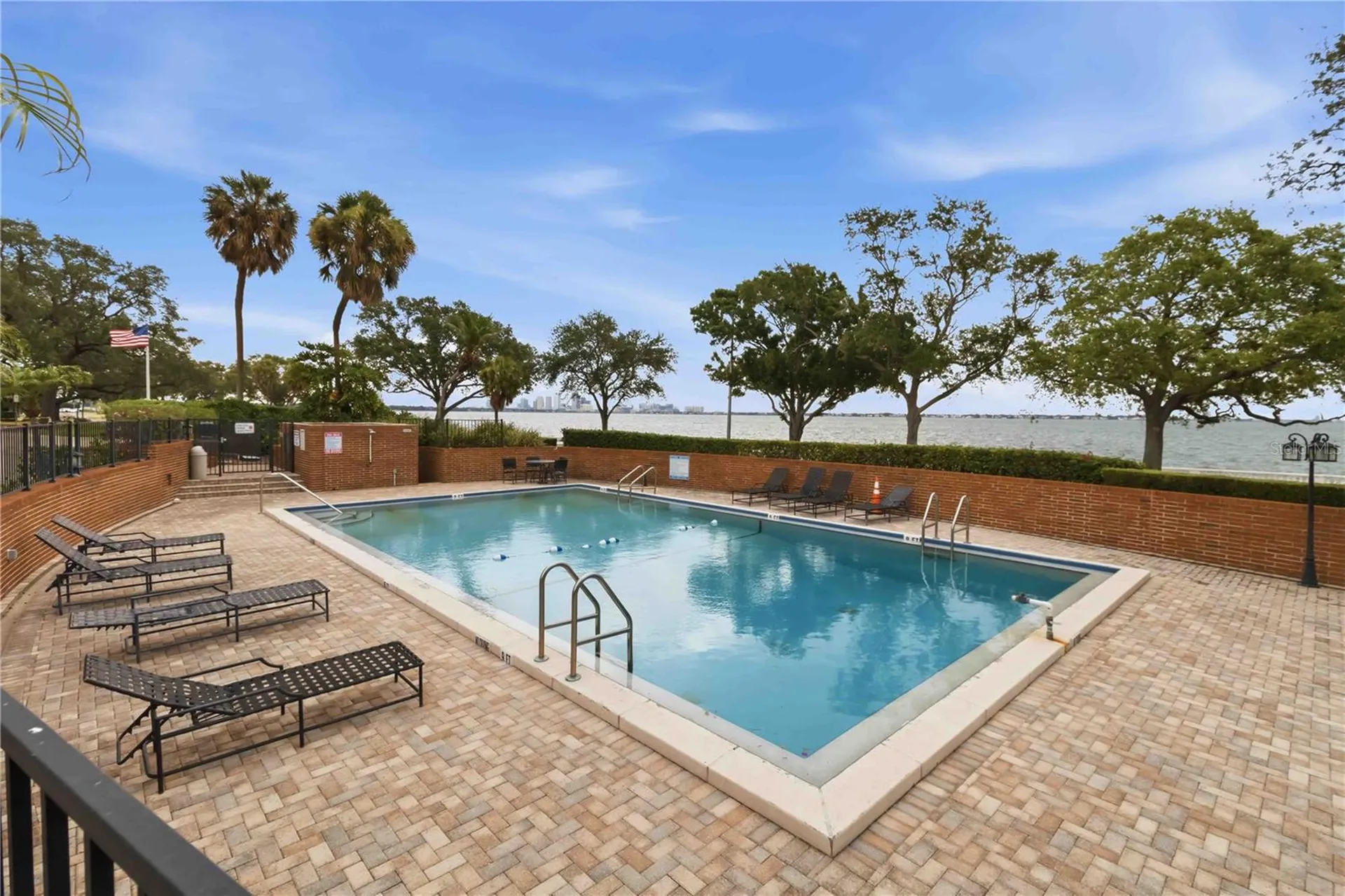 4015 Bayshore Boulevard Tampa FL 33611