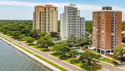4015 Bayshore Boulevard Tampa FL 33611