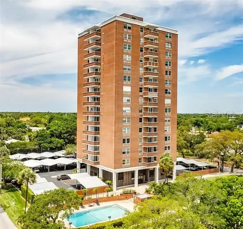 4015 Bayshore Boulevard Tampa FL 33611