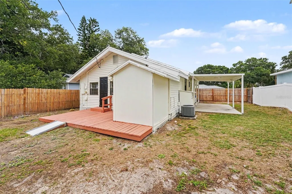 2850 59th Avenue N St Petersburg FL 33714